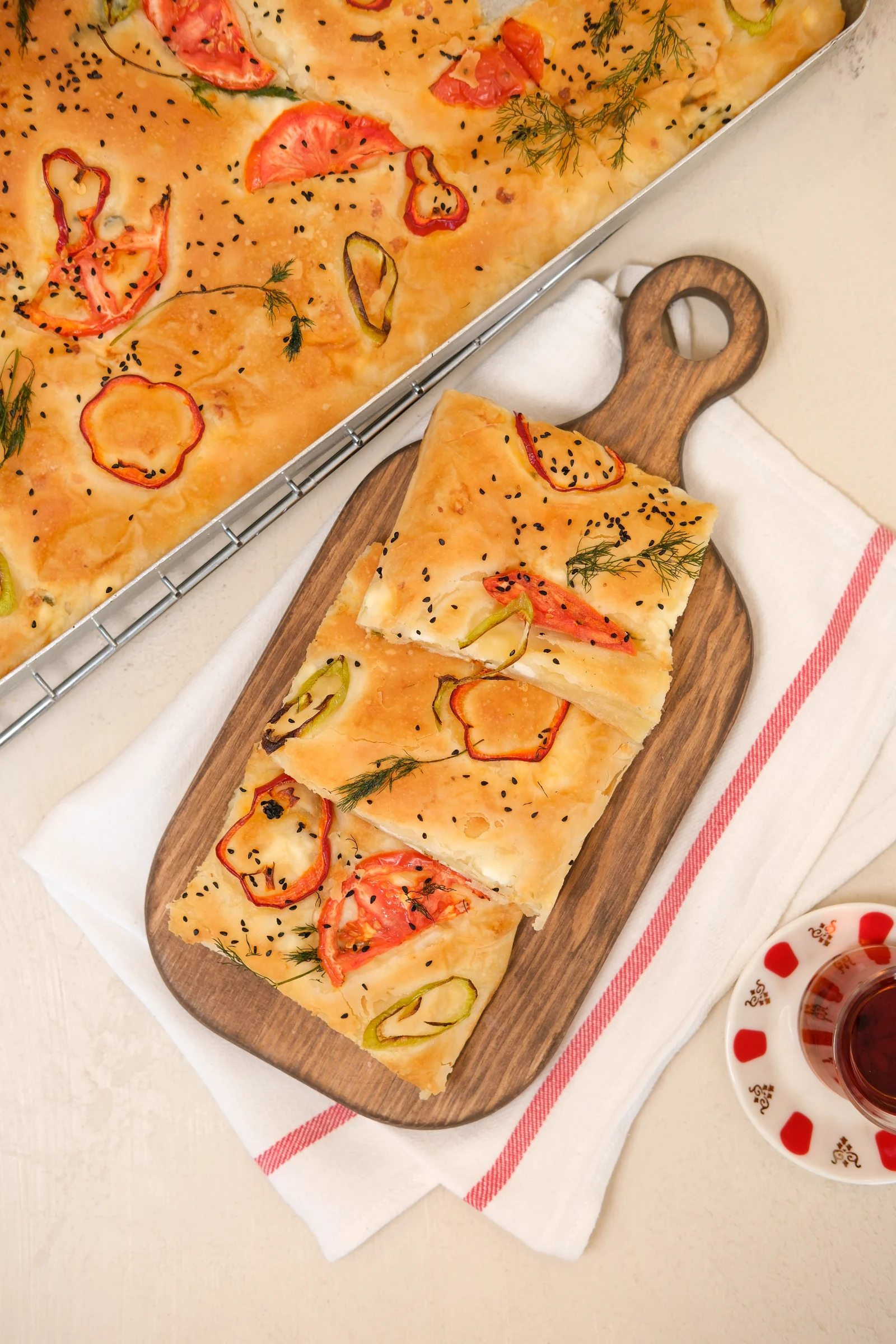 Üç Peynirli Katmer Börek